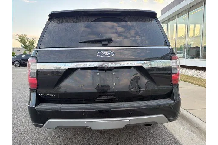 $32598 : Ford Expedition 2021 4x4 Lim image 4