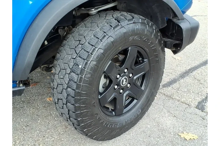 $35000 : Ford Bronco 2024 4x4 Black D image 5