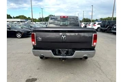 $20980 : 2018 RAM 1500 Laramie 4x4 Cre thumbnail