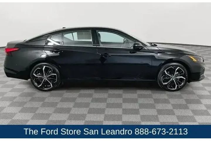 $20750 : Nissan Altima 2025 2.5 SV 4d image 8