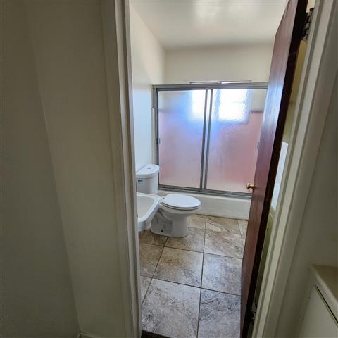 $1950 : Alhambra Apartment For Rent image 4