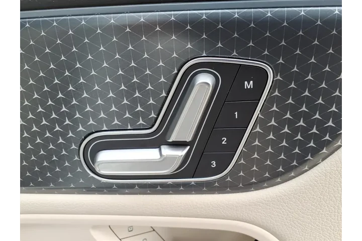 $39950 : Mercedes-Benz GLA 2025 AWD G image 6