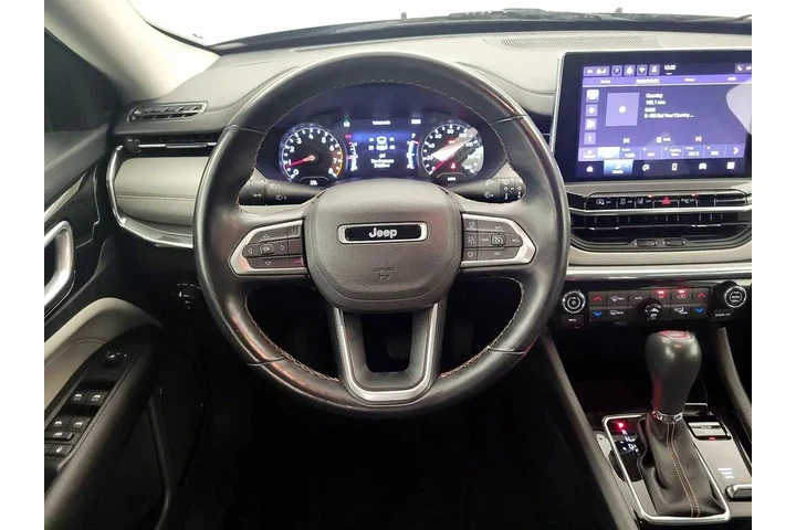 $22998 : Jeep Compass 2022 4x4 Limite image 10