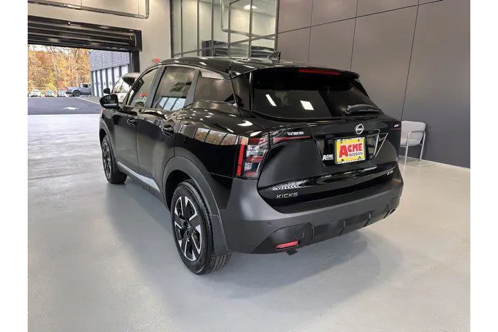 $22895 : Nissan Kicks 2025 AWD SV 4dr image 4