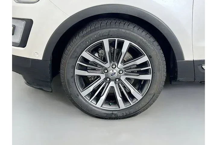 $12975 : Ford Explorer 2017 AWD Plati image 10