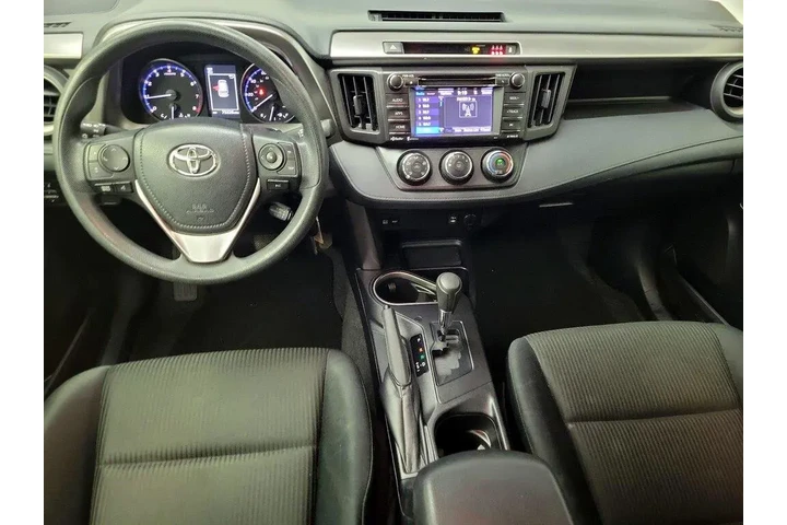 $19998 : Toyota RAV4 2017 LE 4dr SUV image 9