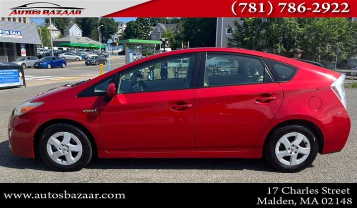 $8500 : Used 2011 Prius 5dr HB III (N image 2