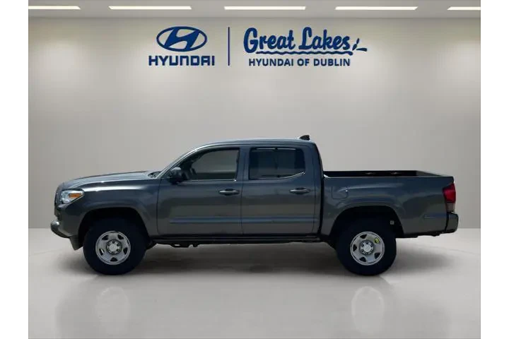 $30766 : Toyota Tacoma 2022 4x4 SR V6 image 2