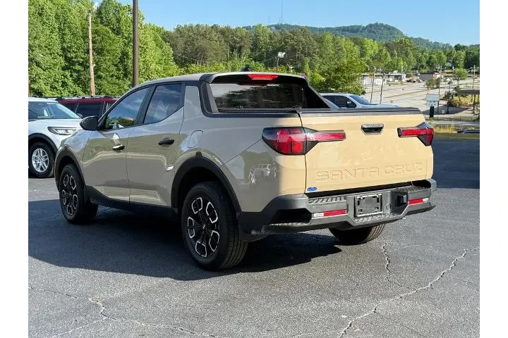 $20991 : Hyundai SANTA CRUZ 2024 SE 4 image 6