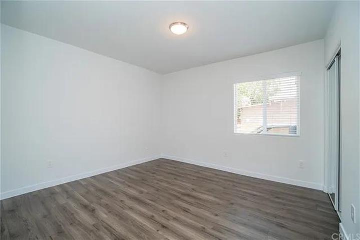 $1500 : Spacious 3-bedroom 2-bathroom image 4