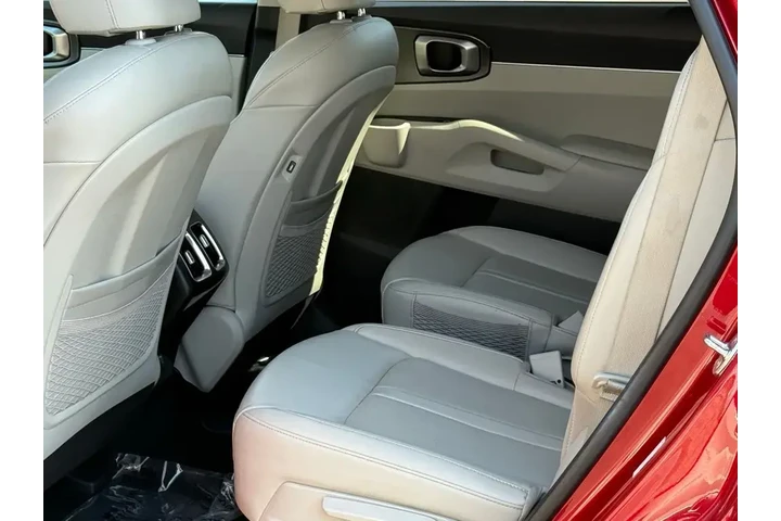 $24789 : Kia Sorento Hybrid 2023 EX 4 image 7