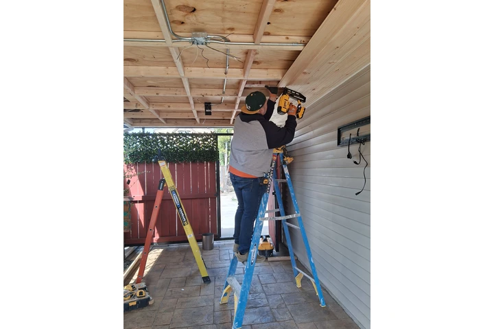 RCH HANDYMAN  7738241932 image 10
