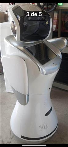 $2500 : Vendo ROBOT SANBOT image 3