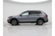 $16998 : Volkswagen Tiguan 2021 SE 4d thumbnail