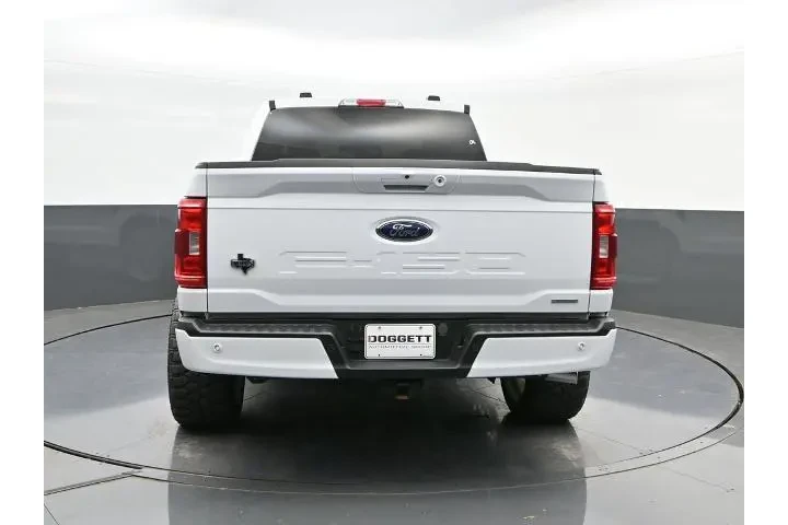 $35352 : Ford F-150 2023 4x4 XLT 4dr image 8
