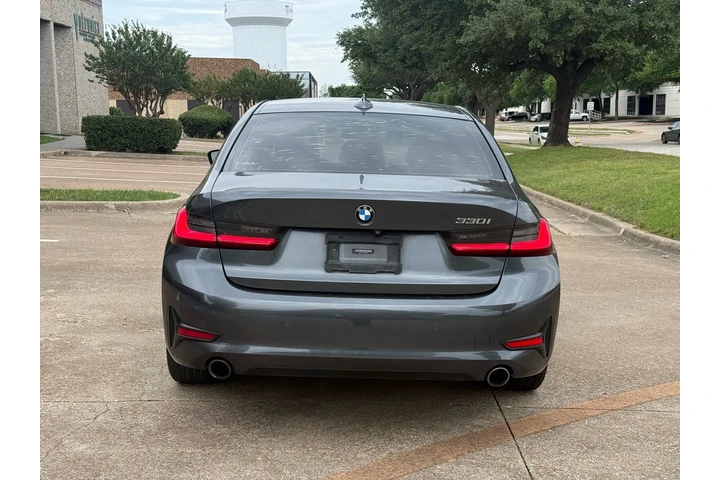 $15800 : 2019 BMW 330i image 5