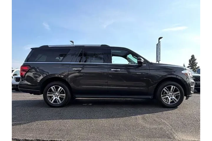 $39988 : Ford Expedition MAX 2024 4x2 image 9