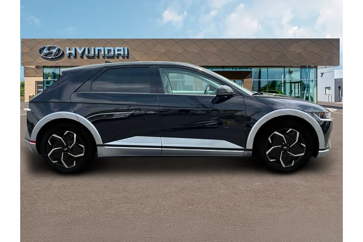 $27999 : Hyundai IONIQ 5 2024 Limited image 9