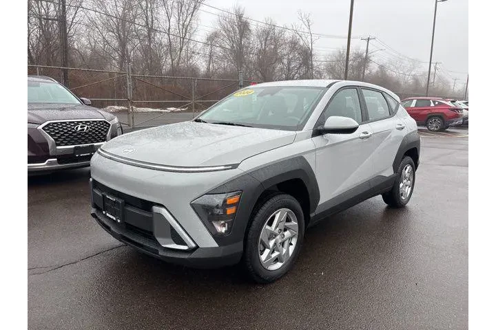 $27495 : Hyundai KONA 2026 SE AWD 4dr image 3
