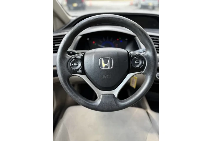 2012 Civic LX image 10
