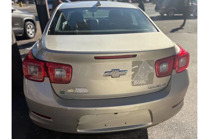 2016 Malibu Limited LTZ image 5