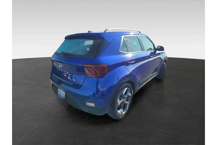 $20995 : Hyundai VENUE 2025 Limited 4 image 4