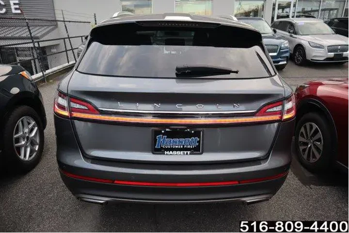 $33947 : Lincoln Nautilus 2022 AWD Re image 5