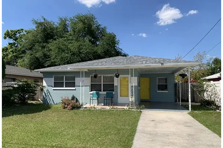 $2000 : HOUSE RENT IN TAMPA FLORIDA ! image 3