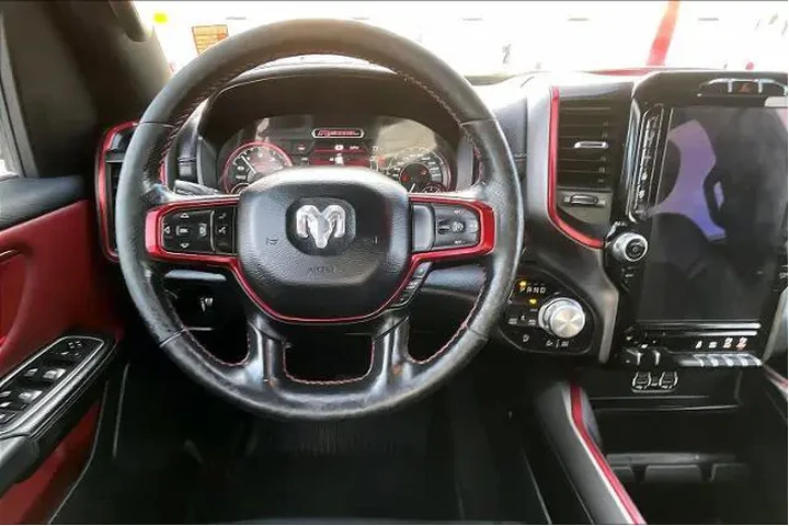 $30936 : Ram 1500 2020 4x4 Rebel 4dr image 5