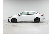$23998 : Toyota Corolla 2024 SE 4dr S thumbnail