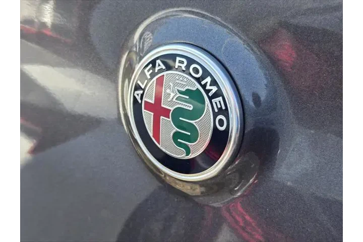 $28487 : Alfa Romeo Stelvio 2023 AWD image 9