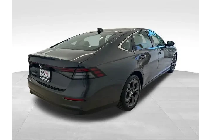 $26989 : Honda Accord 2023 EX 4dr Sed image 7