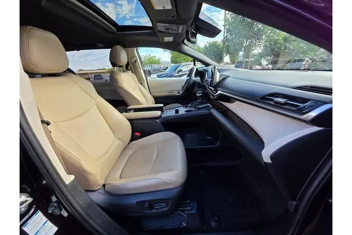 $38900 : Toyota Sienna 2021 AWD XLE 7 image 10