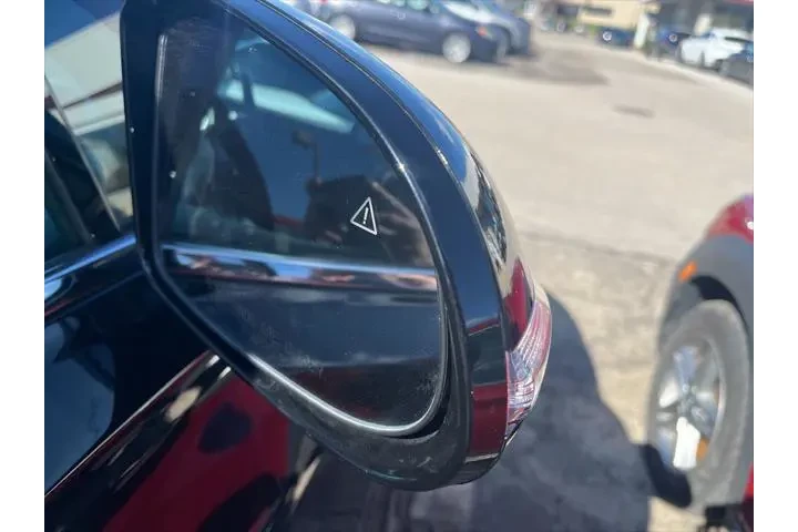 $22933 : Hyundai SANTA FE 2022 AWD SE image 6