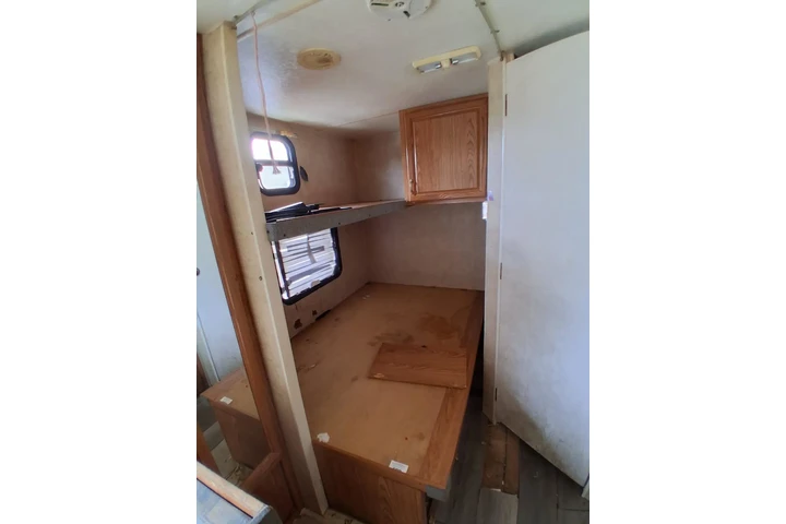 $950 : Rv de renta image 5