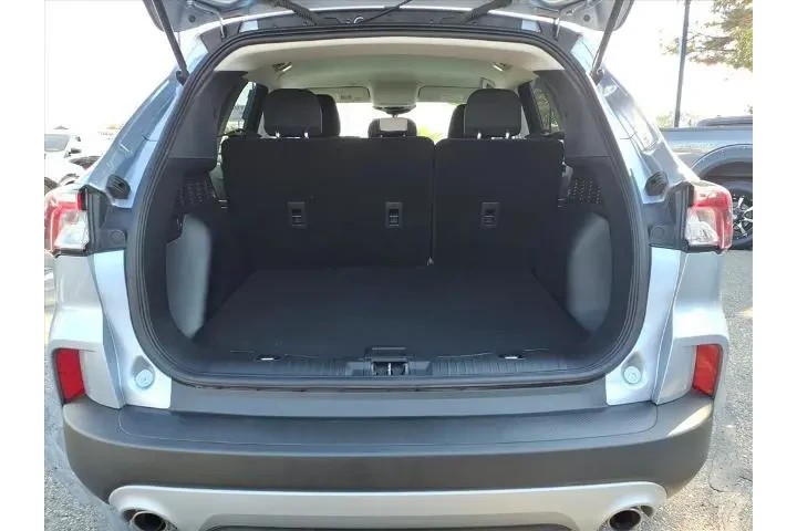 $21580 : Ford Escape 2022 AWD SE 4dr image 10