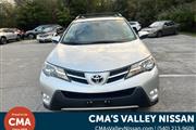 $17625 : PRE-OWNED 2015 TOYOTA RAV4 LI thumbnail