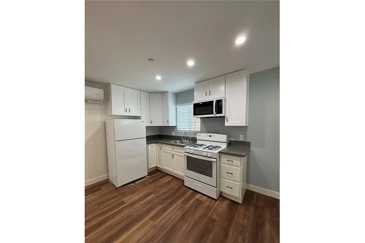 $2000 : Casa de Renta image 1