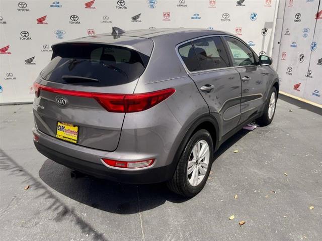 $15995 : Used 2018 Sportage LX FWD for image 3