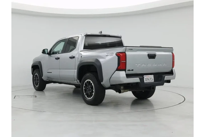 $39998 : Toyota Tacoma 2025 4x4 SR5 4 image 2