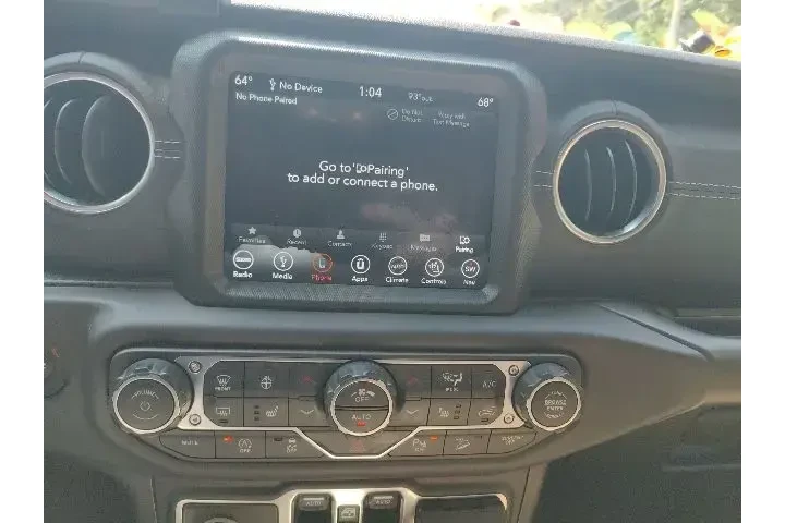 $25850 : Jeep Wrangler Unlimited 2019 image 10