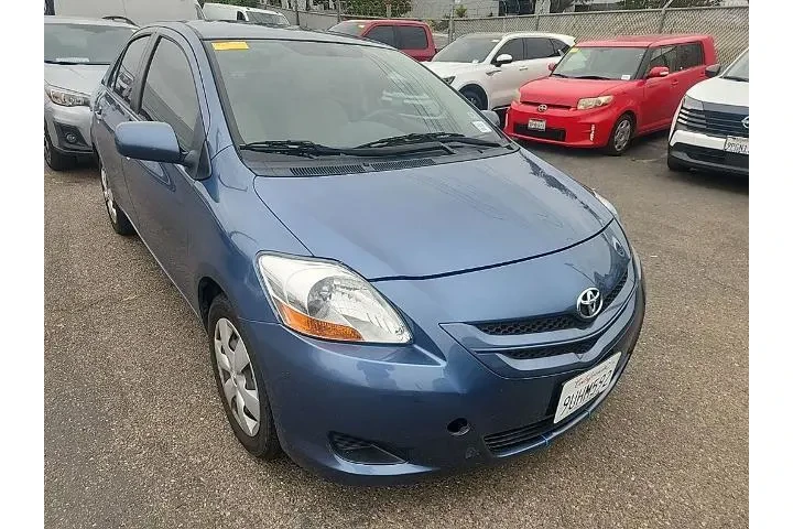 $7491 : Toyota Yaris 2008 S 4dr Seda image 1