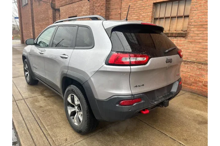 $19999 : 2018 Cherokee Trailhawk image 3