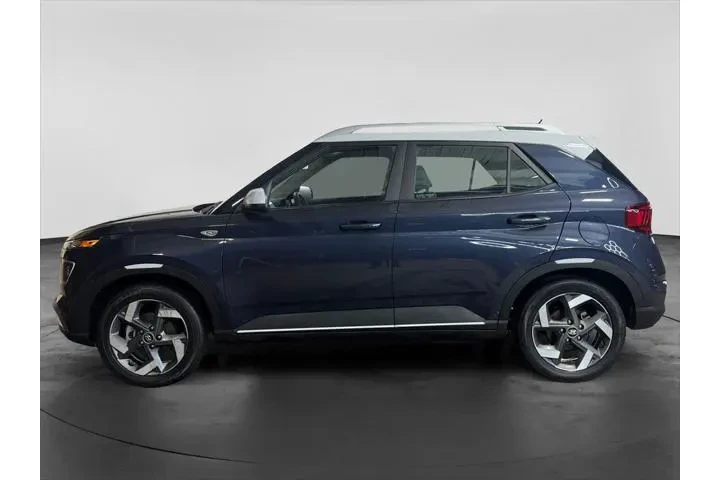 $18361 : Hyundai VENUE 2023 Limited 4 image 9