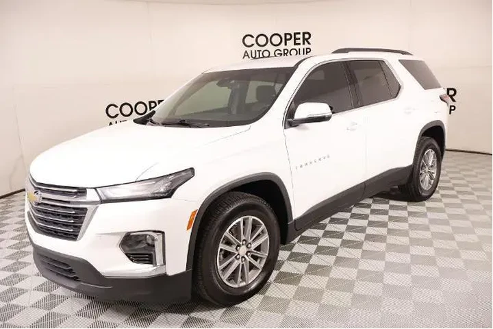 $25700 : Chevrolet Traverse 2022 LT C image 10