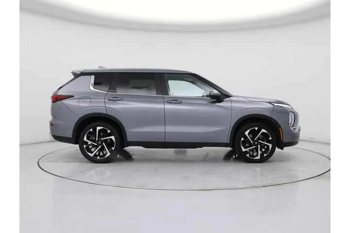 $23998 : Mitsubishi Outlander 2024 AW image 7