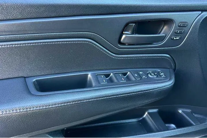 $35445 : Honda Odyssey 2023 EX-L 4dr image 10