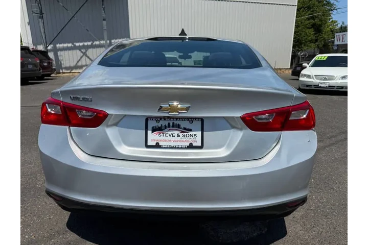 $10995 : 2017 Malibu LS image 8