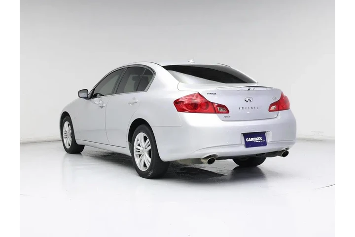 $15998 : INFINITI Q40 2015 AWD 4dr Se image 2