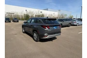 $29350 : Hyundai TUCSON 2025 AWD SE 4 thumbnail